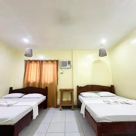 Moalboal\'S Guest House
